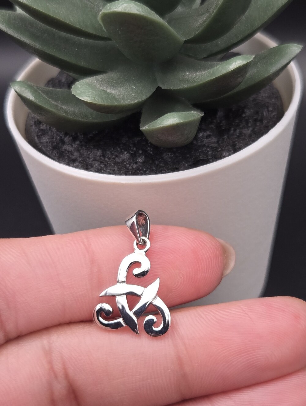.925 Sterling Silver Celtic Swords  Knot Pendant - Silver Small